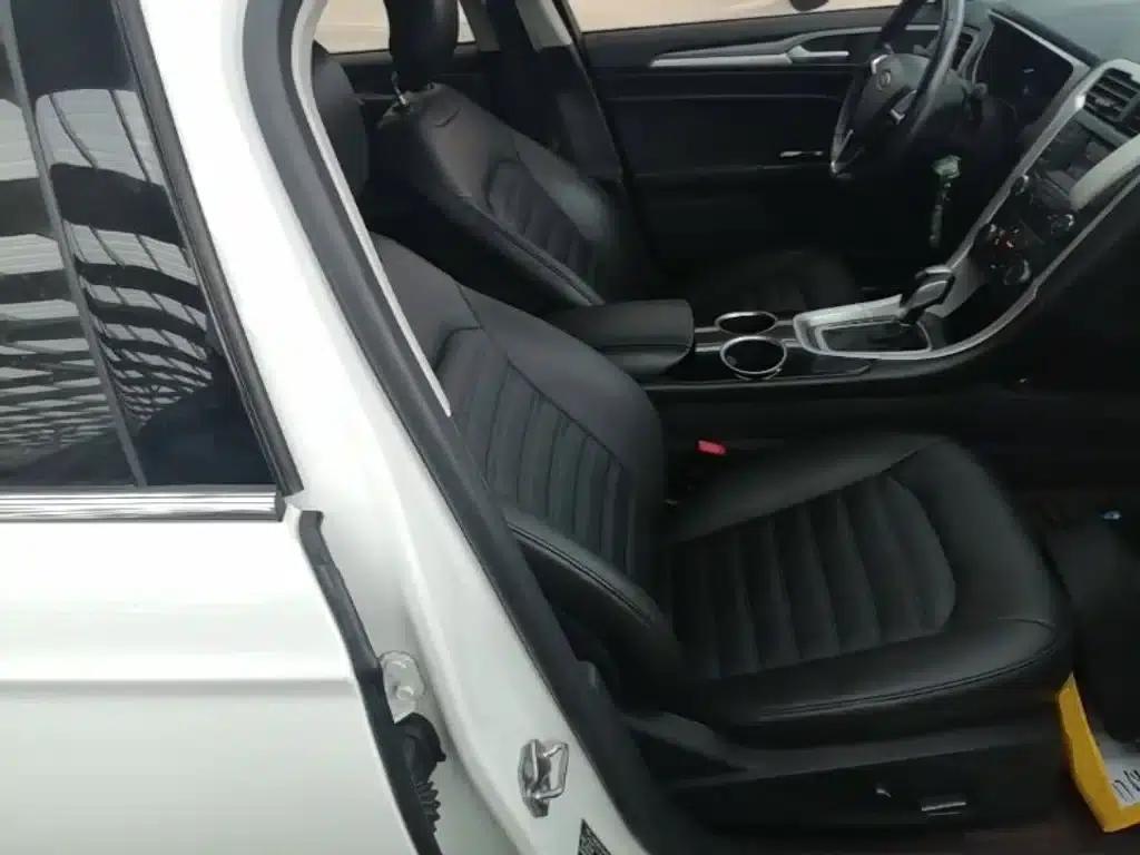 2013 Ford Mondeo 1.5L GTDi180 Fashion Edition — миниатюра 25