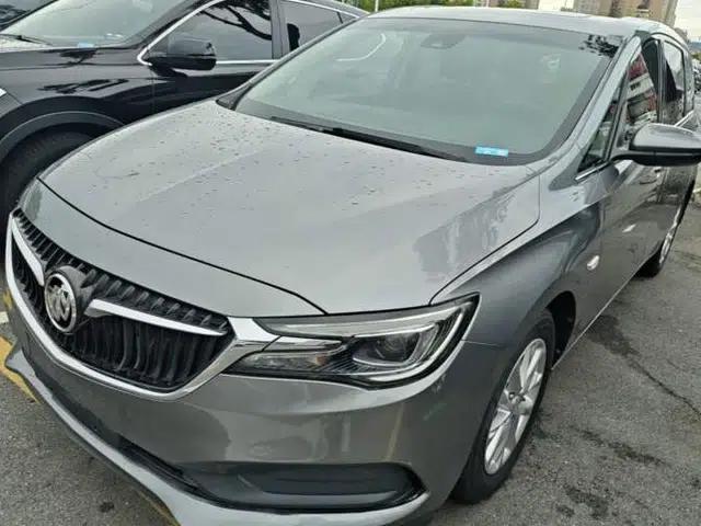 Buick GL6 2018 18T 6-Seater Luxury Model