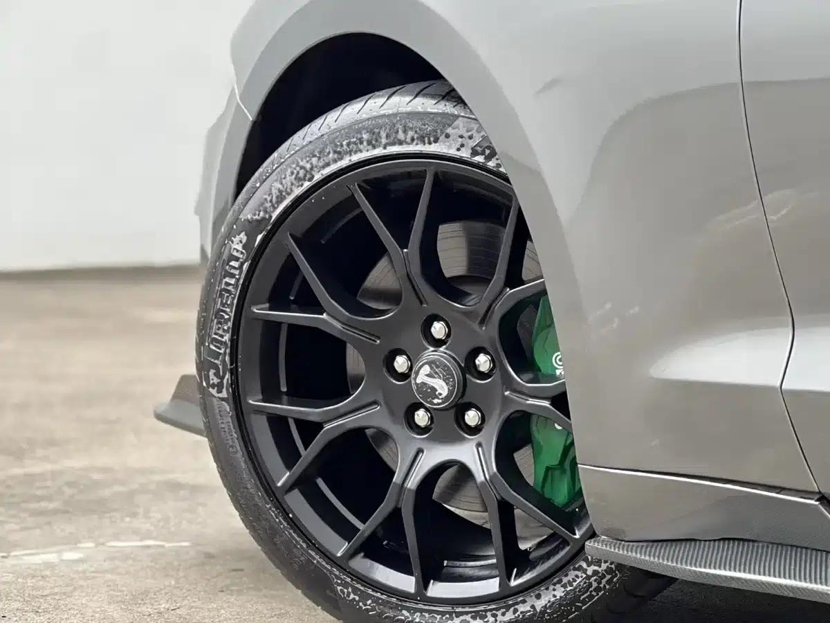 2019 Mustang 2.3L EcoBoost Performance Edition — миниатюра 7
