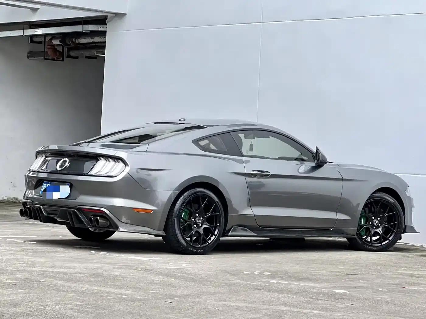 2019 Mustang 2.3L EcoBoost Performance Edition — миниатюра 9