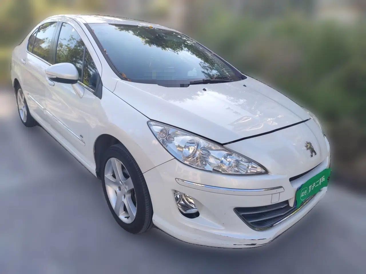 Peugeot 408 2013 2.0L Automatic Luxury Edition — миниатюра 3