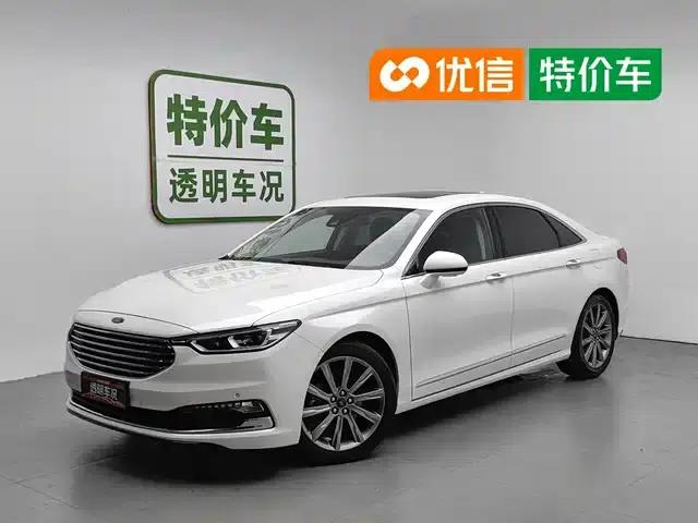2019 Taurus EcoBoost 245 Premium Edition