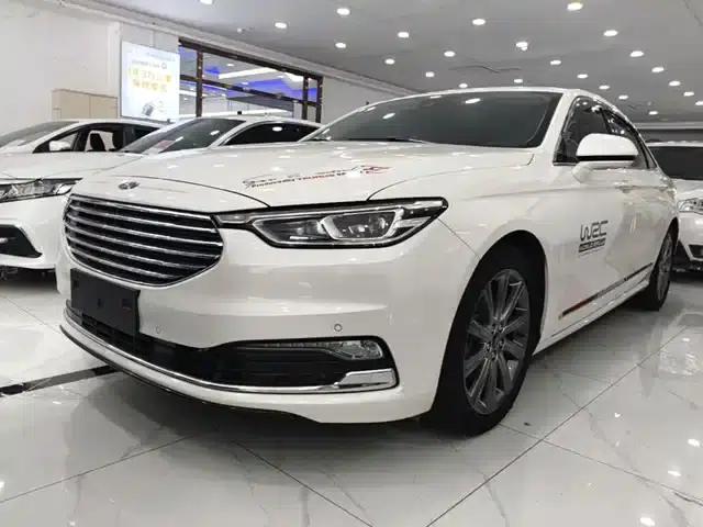 2019 Taurus EcoBoost 245 Premium Edition