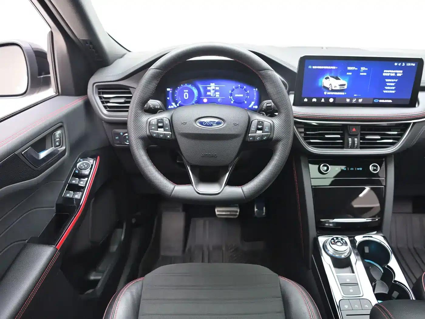 Escape 2024 EcoBoost 245 AWD ST-Line Pro — миниатюра 11