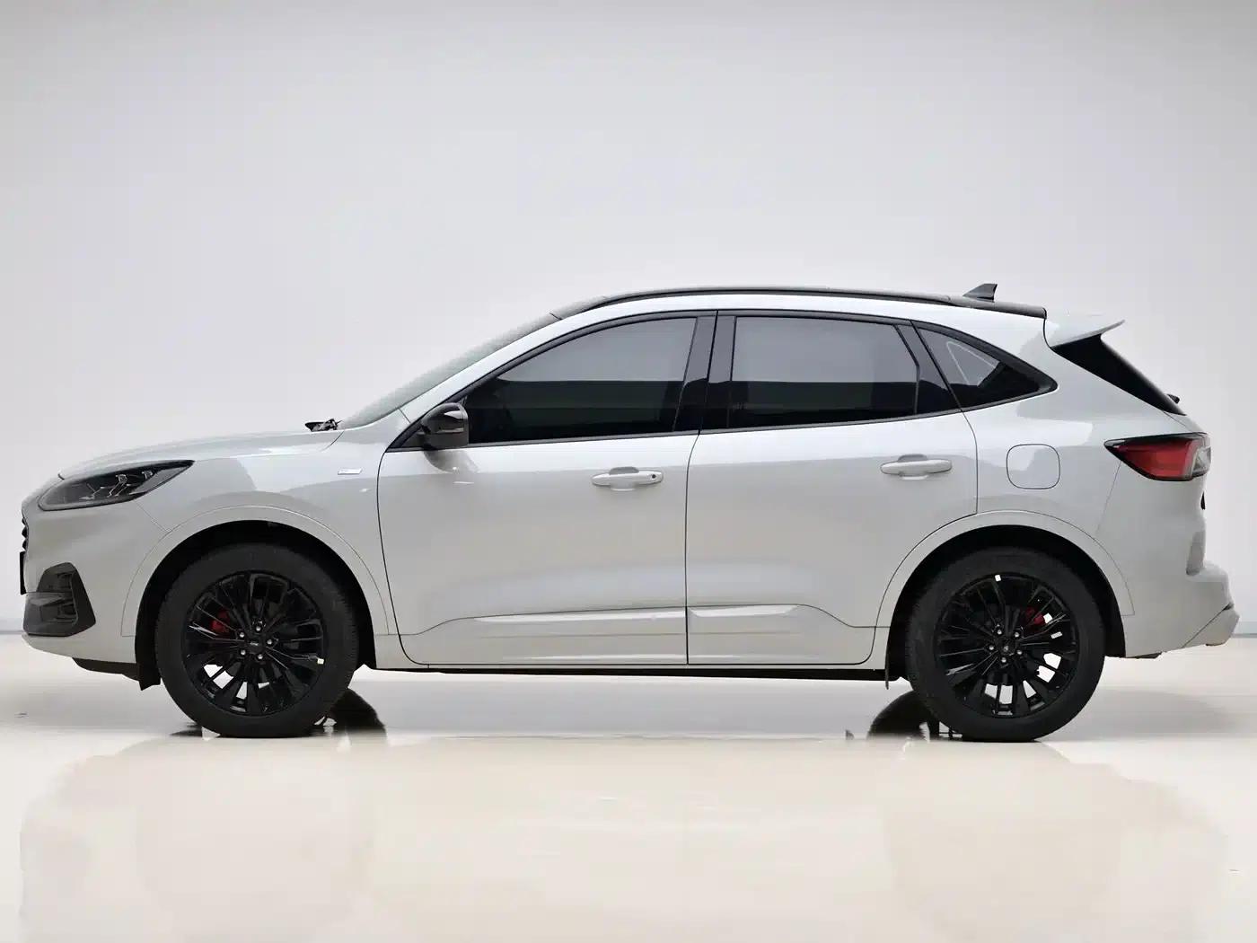 Escape 2024 EcoBoost 245 AWD ST-Line Pro — миниатюра 7