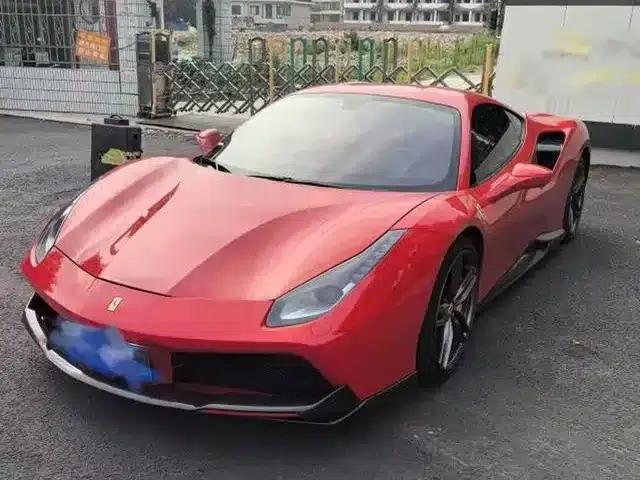 2015 Ferrari 488 GTB