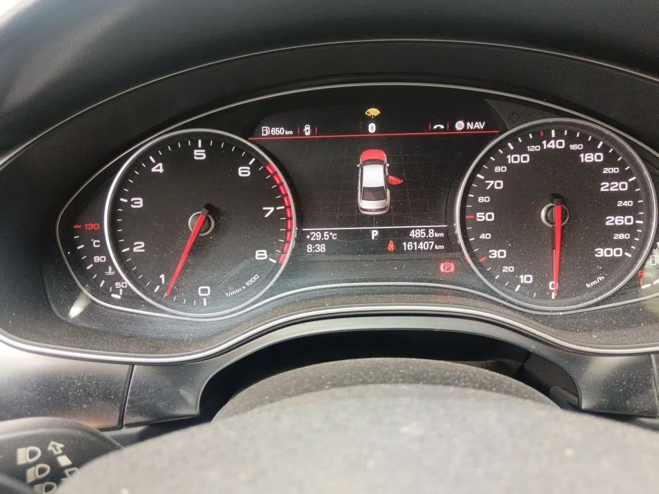 Audi A6L 2014 TFSI Comfort Model — миниатюра 12