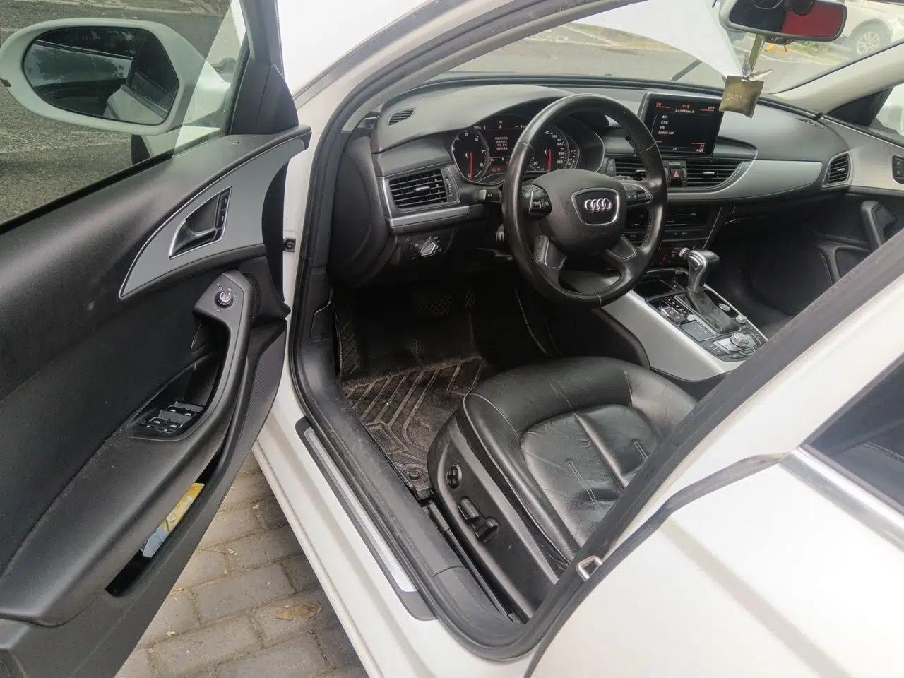 Audi A6L 2014 TFSI Comfort Model — миниатюра 16