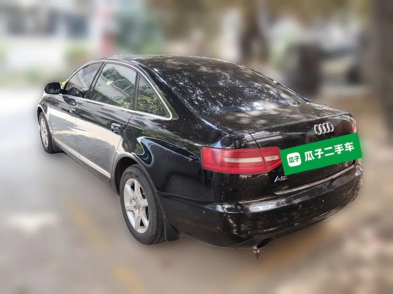 Audi A6L 2011 2.0 TFSI Automatic Standard Edition — миниатюра 4
