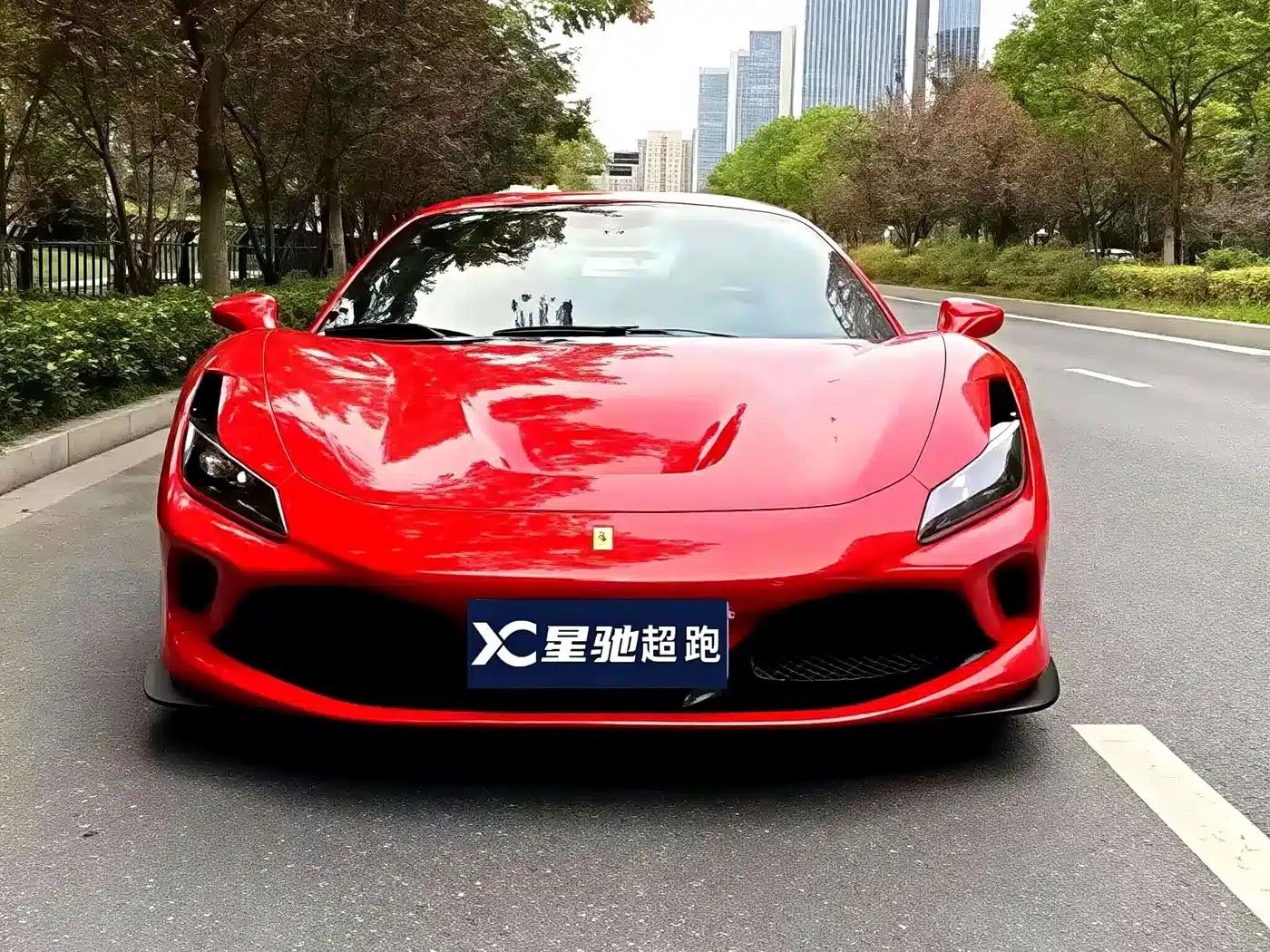 Ferrari F8 2019 Tributo 3.9T V8 — миниатюра 2