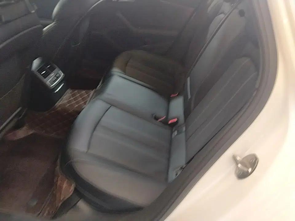 Audi A4L 2024 40 TFSI Luxury Dynamic Edition — миниатюра 20