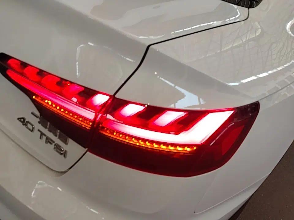 Audi A4L 2024 40 TFSI Luxury Dynamic Edition — миниатюра 9