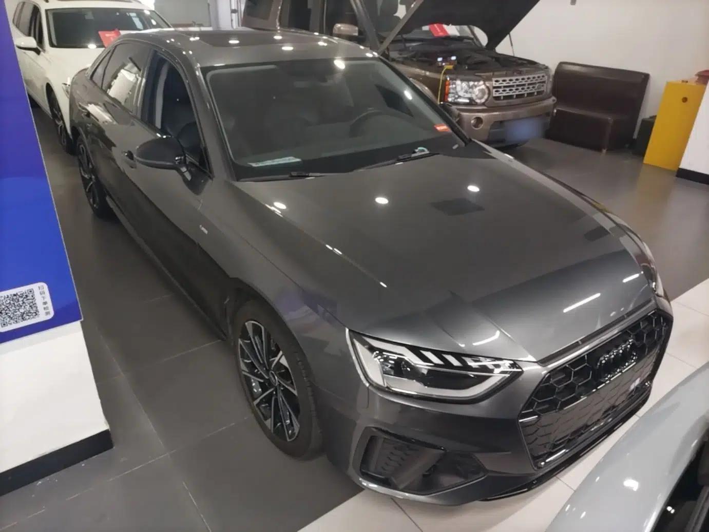 Audi A4L 2022 40 TFSI Luxury Dynamic Model — миниатюра 3