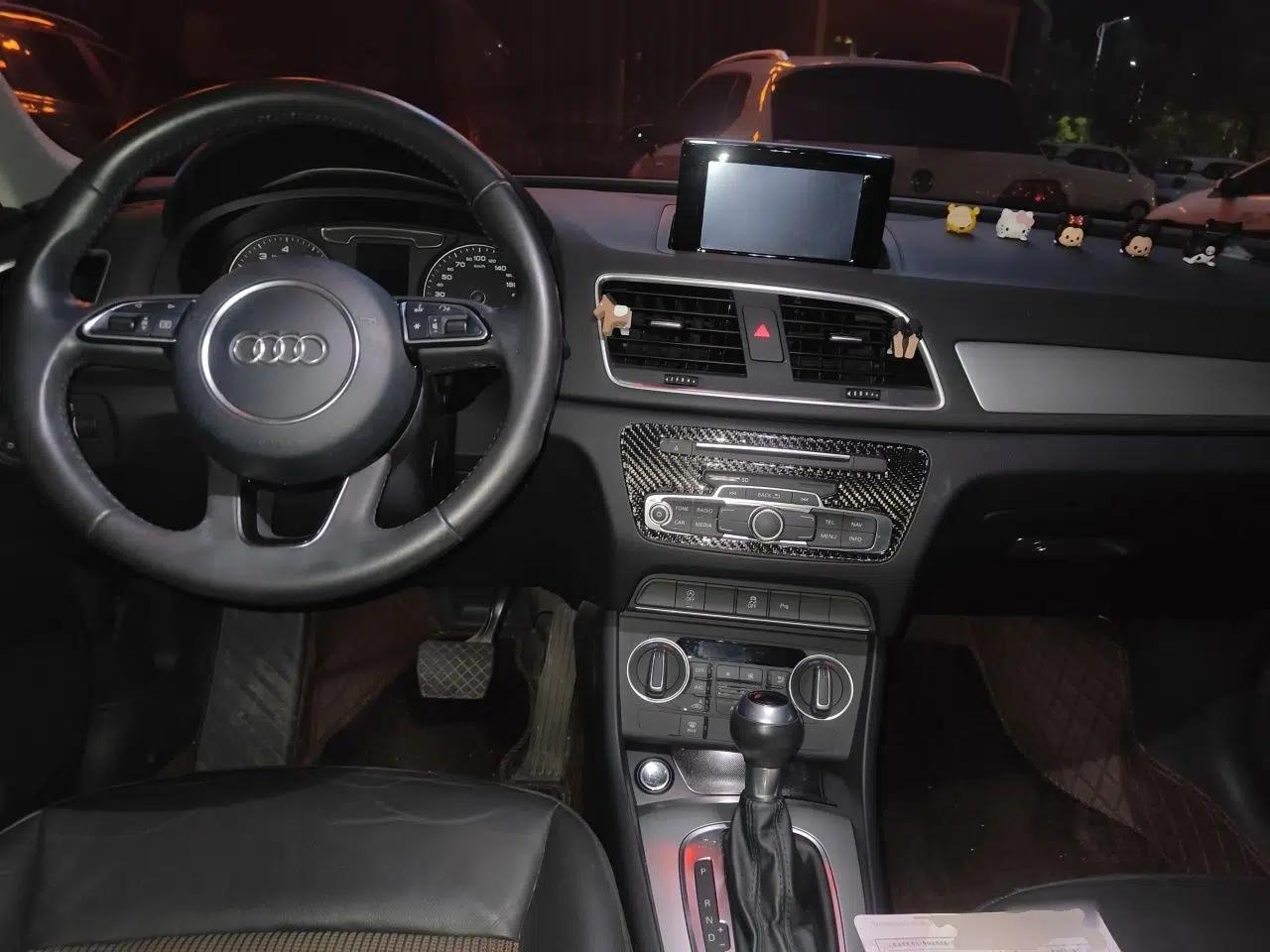 Audi Q3 2018 30th Anniversary Edition 30 TFSI Fashion Model — миниатюра 9
