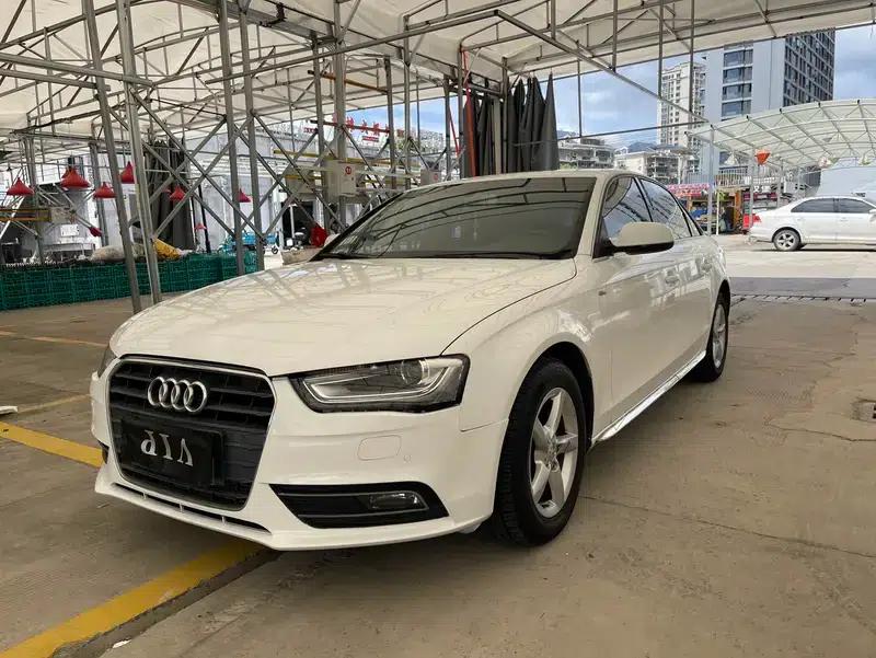 Audi A4L 2013 30 TFSI Automatic Comfort — миниатюра 1