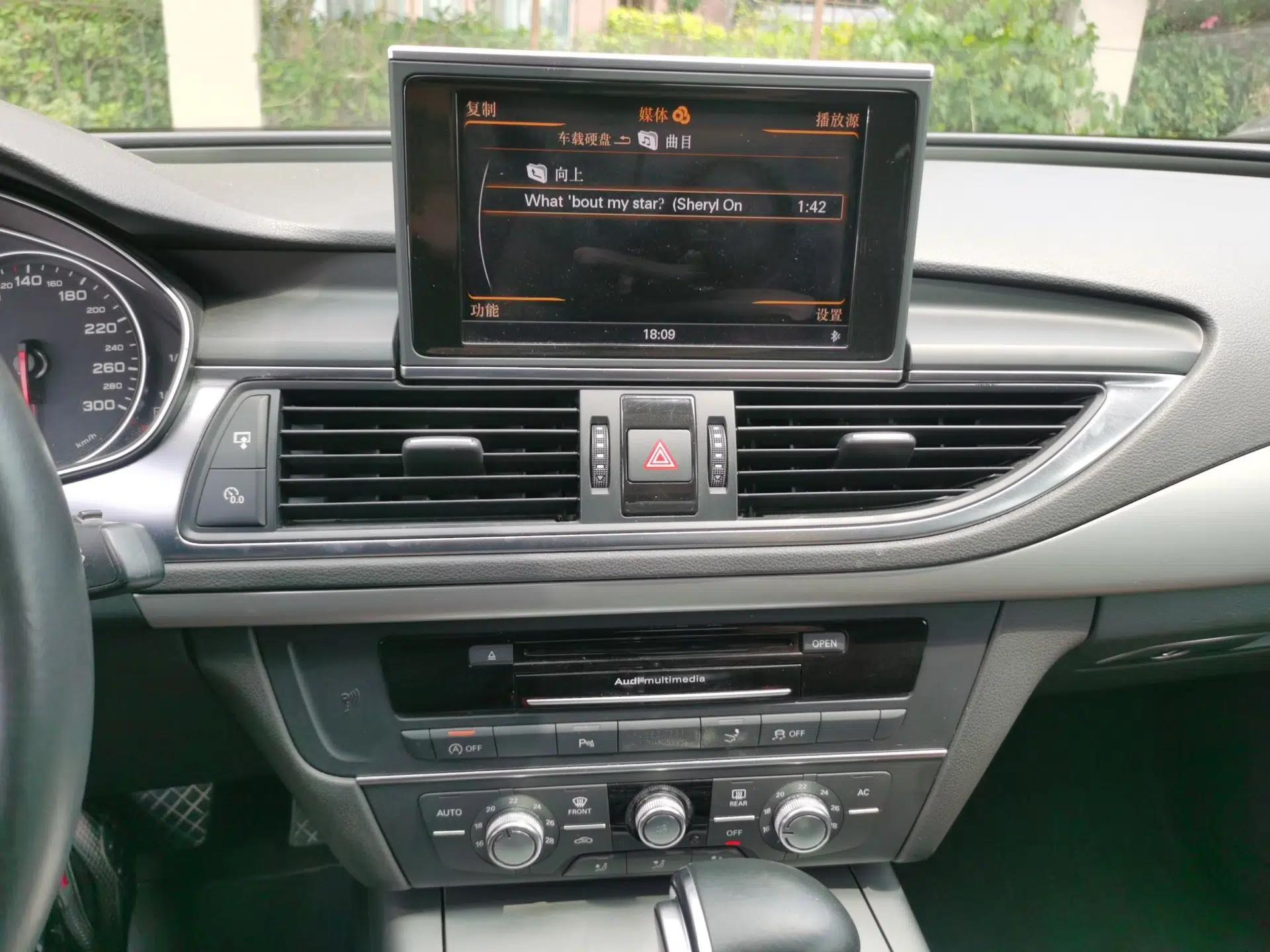 Audi A7 2013 30 FSI Standard Edition — миниатюра 13