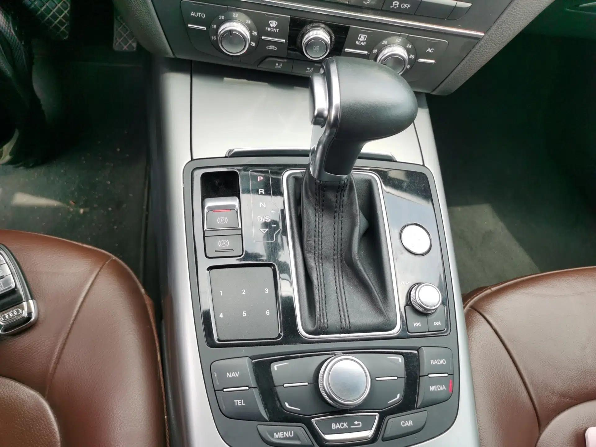 Audi A7 2013 30 FSI Standard Edition — миниатюра 14
