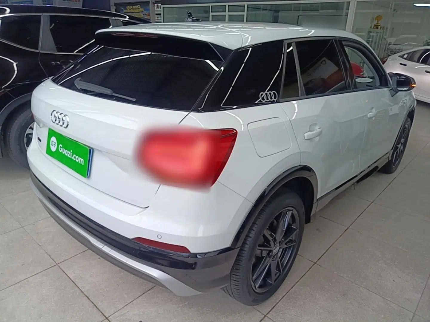 Audi Q2L 2021 35 TFSI Fashion Dynamic Model — миниатюра 6