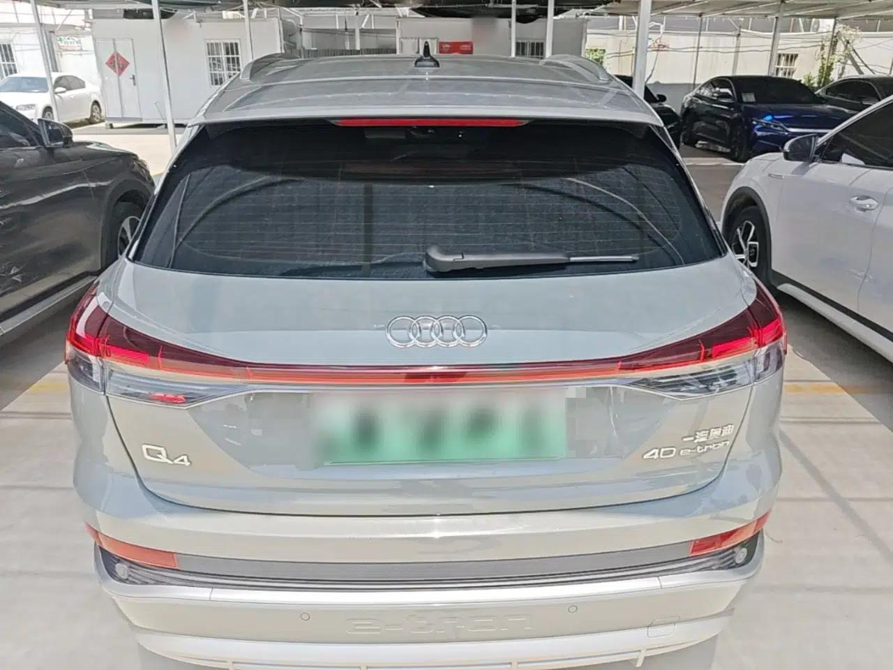 Audi Q4 e-tron 2024 40 e-tron Boundary Edition — миниатюра 5