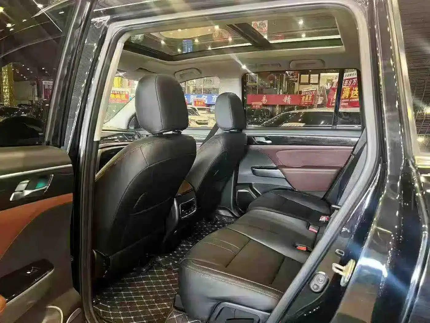 Trumpchi GS8 2017 320T 4WD Luxury Intelligent Connected Edition (7-seater) — миниатюра 5