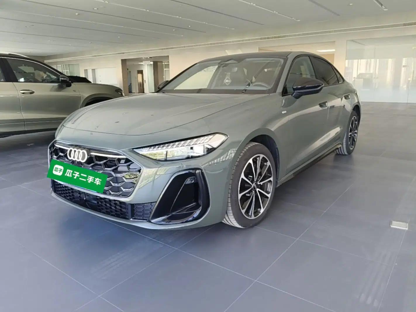 Audi A5L 2026 2.0T Sport Plus — миниатюра 1