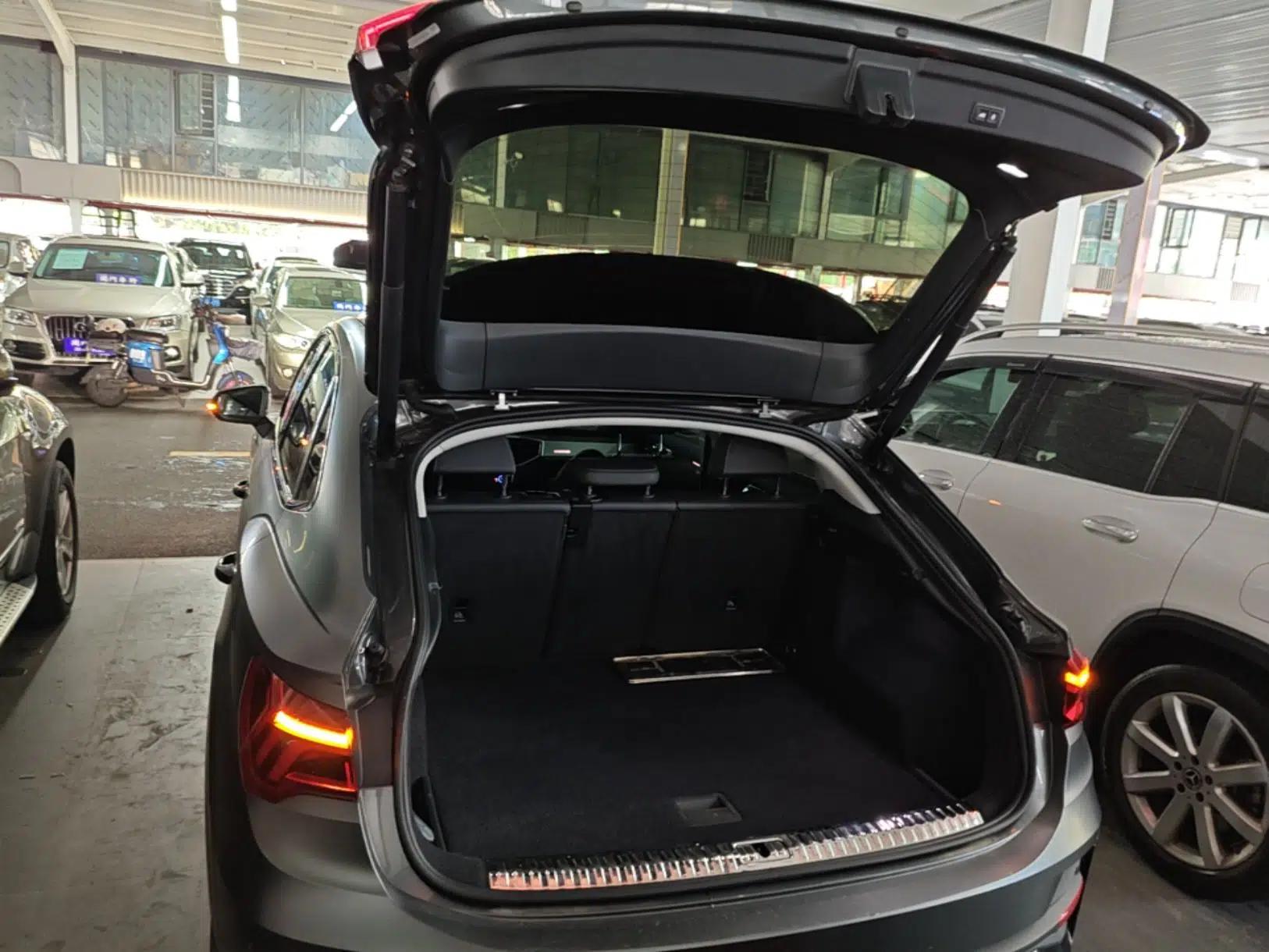 Audi Q3 Sportback 2022 40 TFSI Fashion Model — миниатюра 22