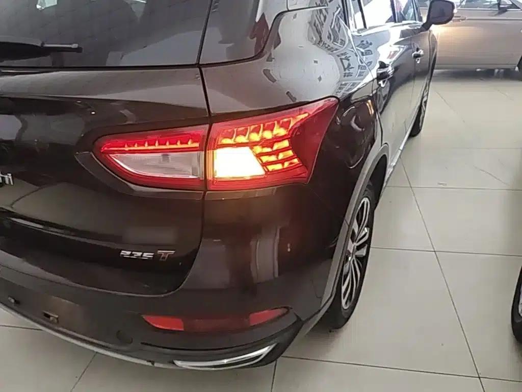 Trumpchi GS4 2017 235T Automatic 2WD Luxury Intelligent Edition — миниатюра 8