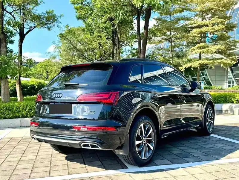 Audi Q5L 2024 40TFSI Luxury Dynamic — миниатюра 4