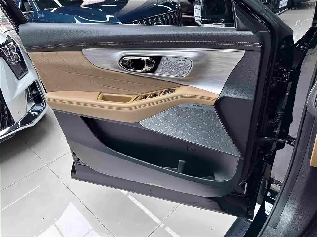 Trumpchi ES9 2024 PHEV 143km New Year Edition — миниатюра 11