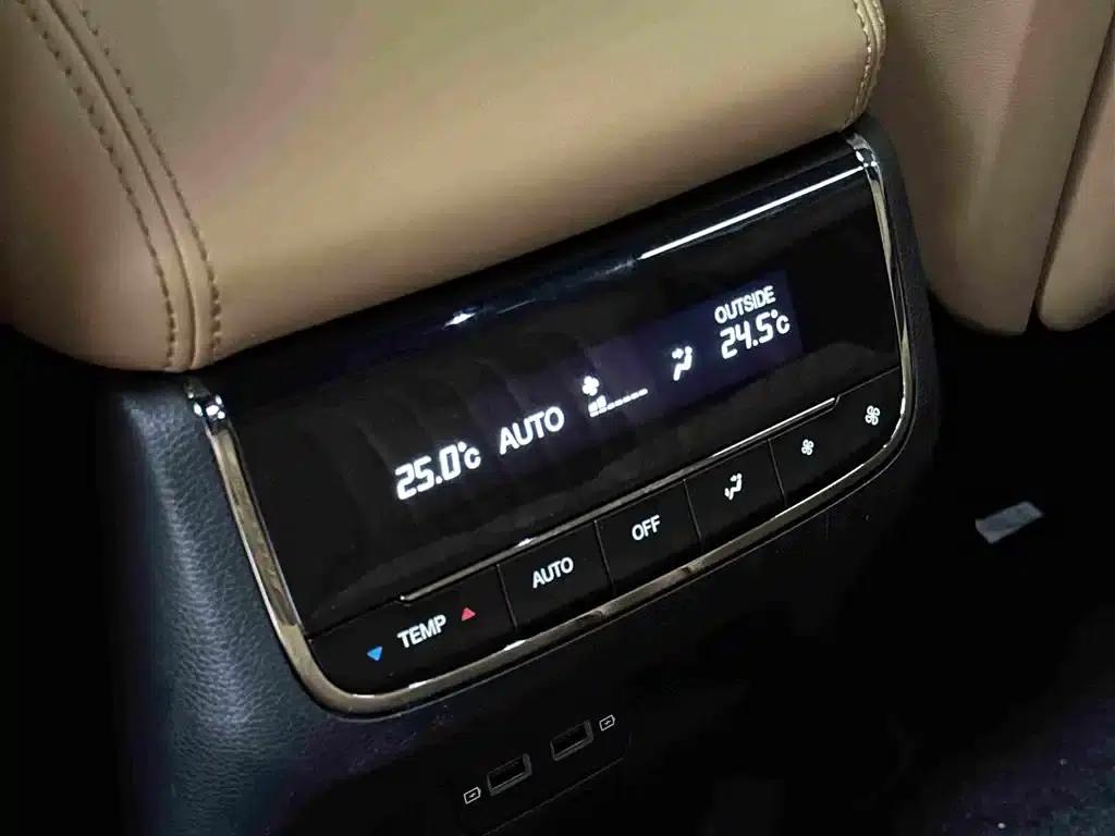 Trumpchi ES9 2024 PHEV 143km New Year Edition — миниатюра 35