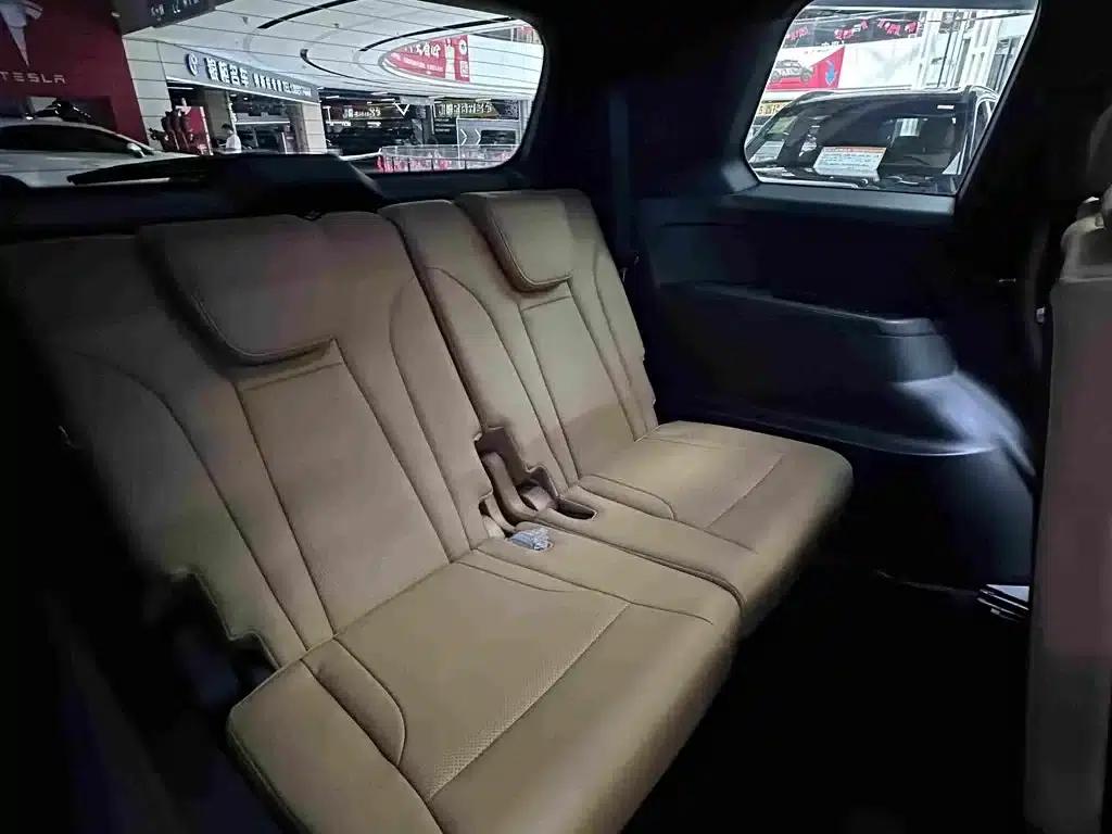 Trumpchi ES9 2024 PHEV 143km New Year Edition — миниатюра 36