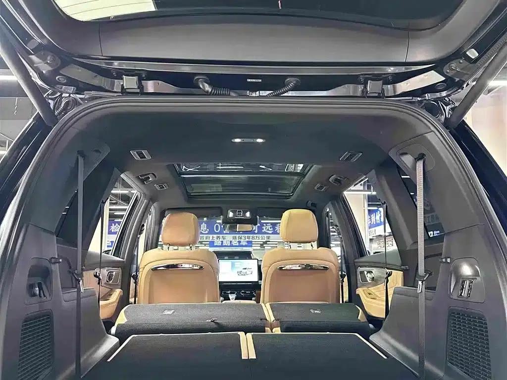 Trumpchi ES9 2024 PHEV 143km New Year Edition — миниатюра 39