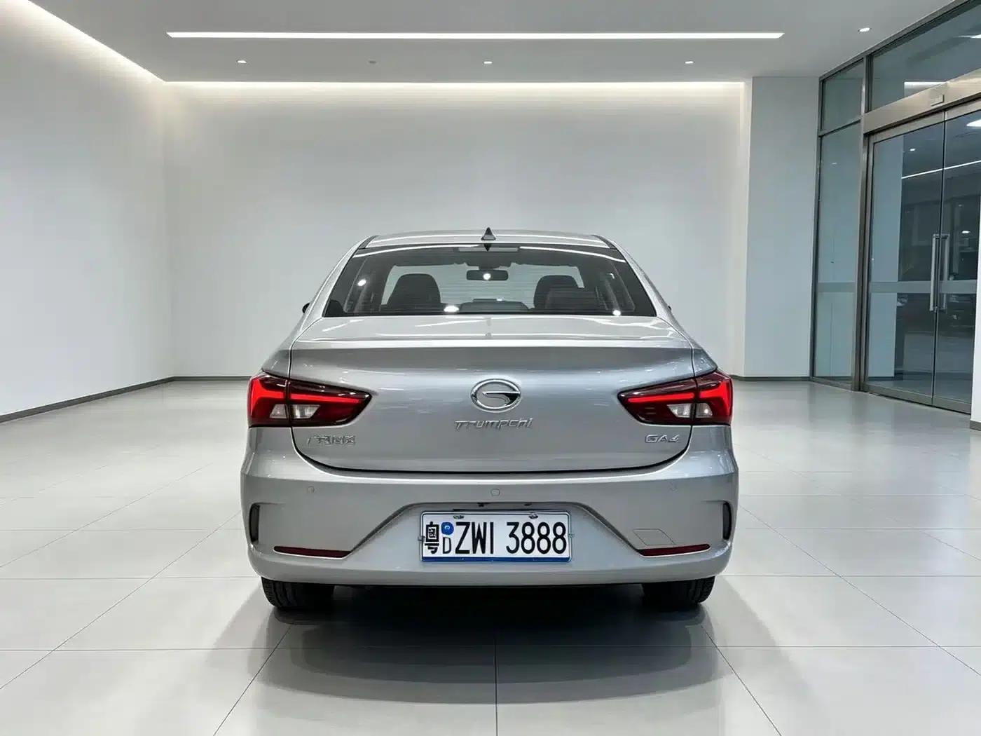 Trumpchi GA4 2018 150N Manual Deluxe Edition — миниатюра 9