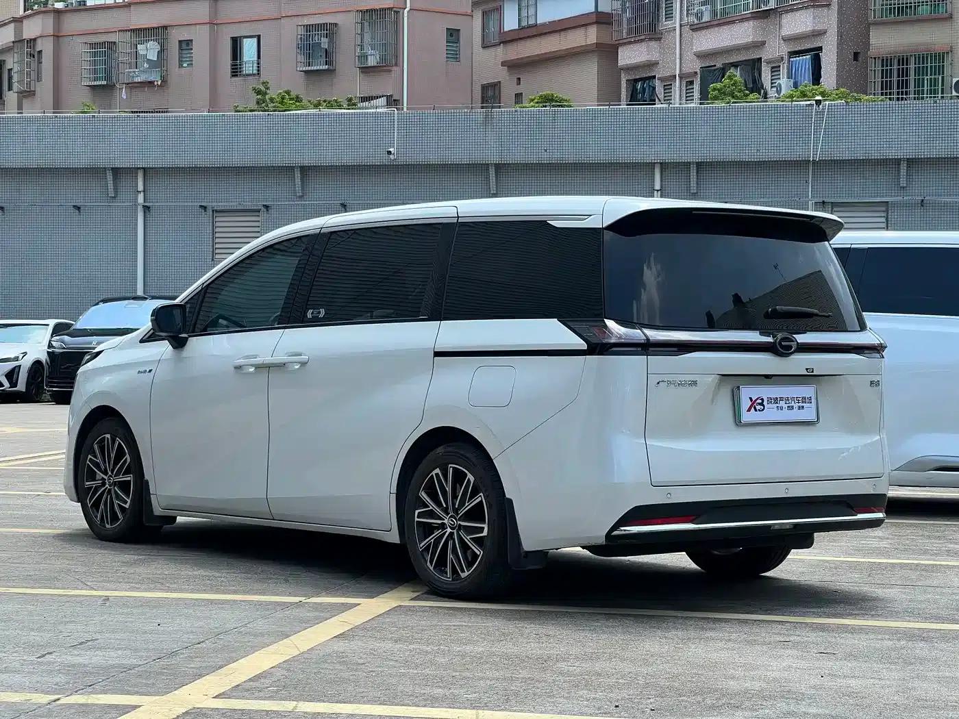 Trumpchi E8 PHEV 2024 Model 150km MAX — миниатюра 3