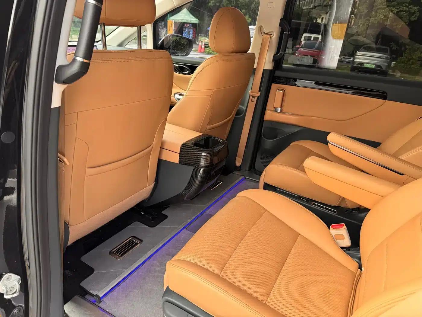 Trumpchi E8 PHEV 2024 Model 150km MAX — миниатюра 9