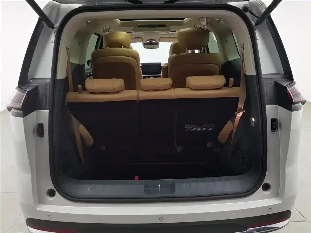 Trumpchi E8 PHEV 2024 Model 150km MAX — миниатюра 16