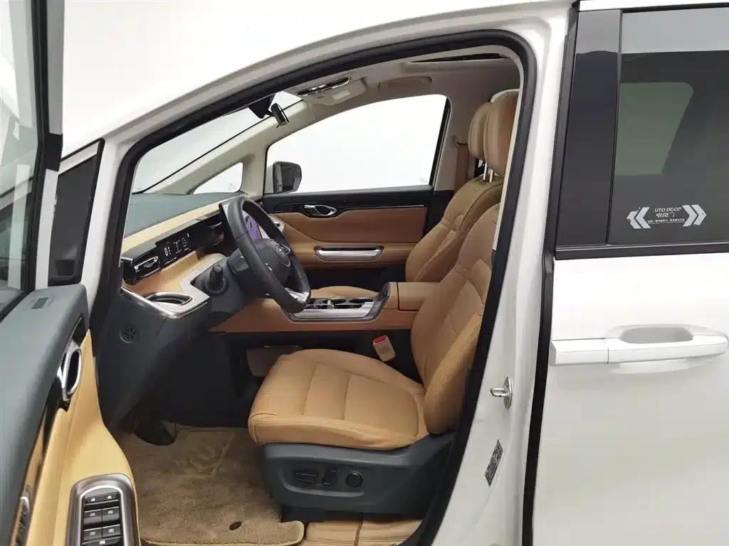 Trumpchi E8 PHEV 2024 Model 150km MAX — миниатюра 10