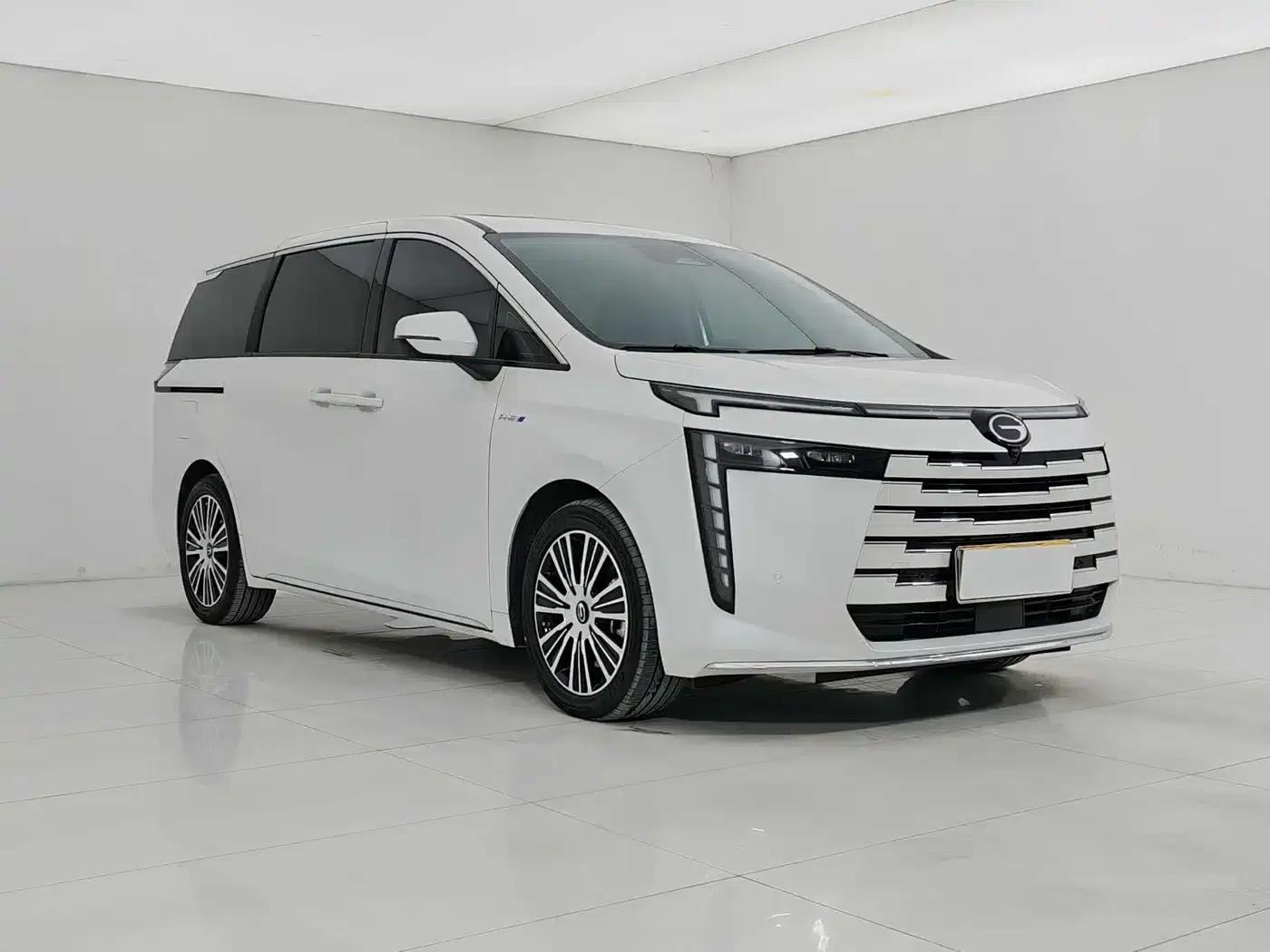Trumpchi E8 PHEV 2024 Model 150km MAX+ — миниатюра 3