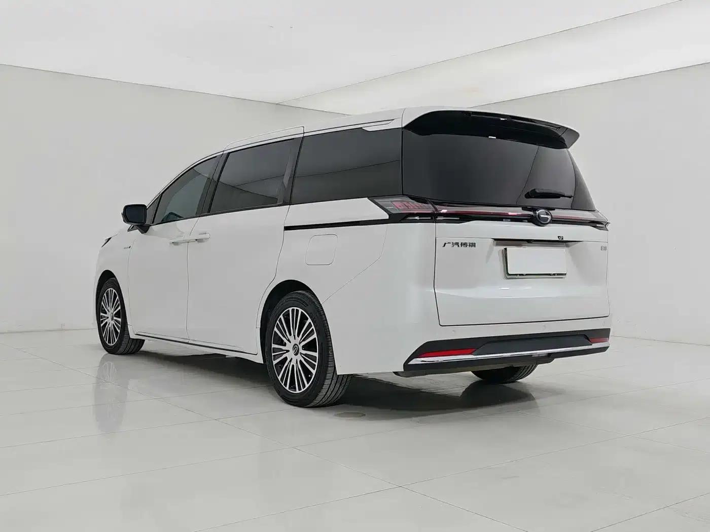 Trumpchi E8 PHEV 2024 Model 150km MAX+ — миниатюра 4