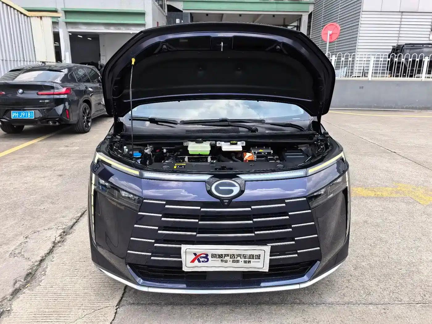 Trumpchi E8 PHEV 2024 Model 150km MAX — миниатюра 4