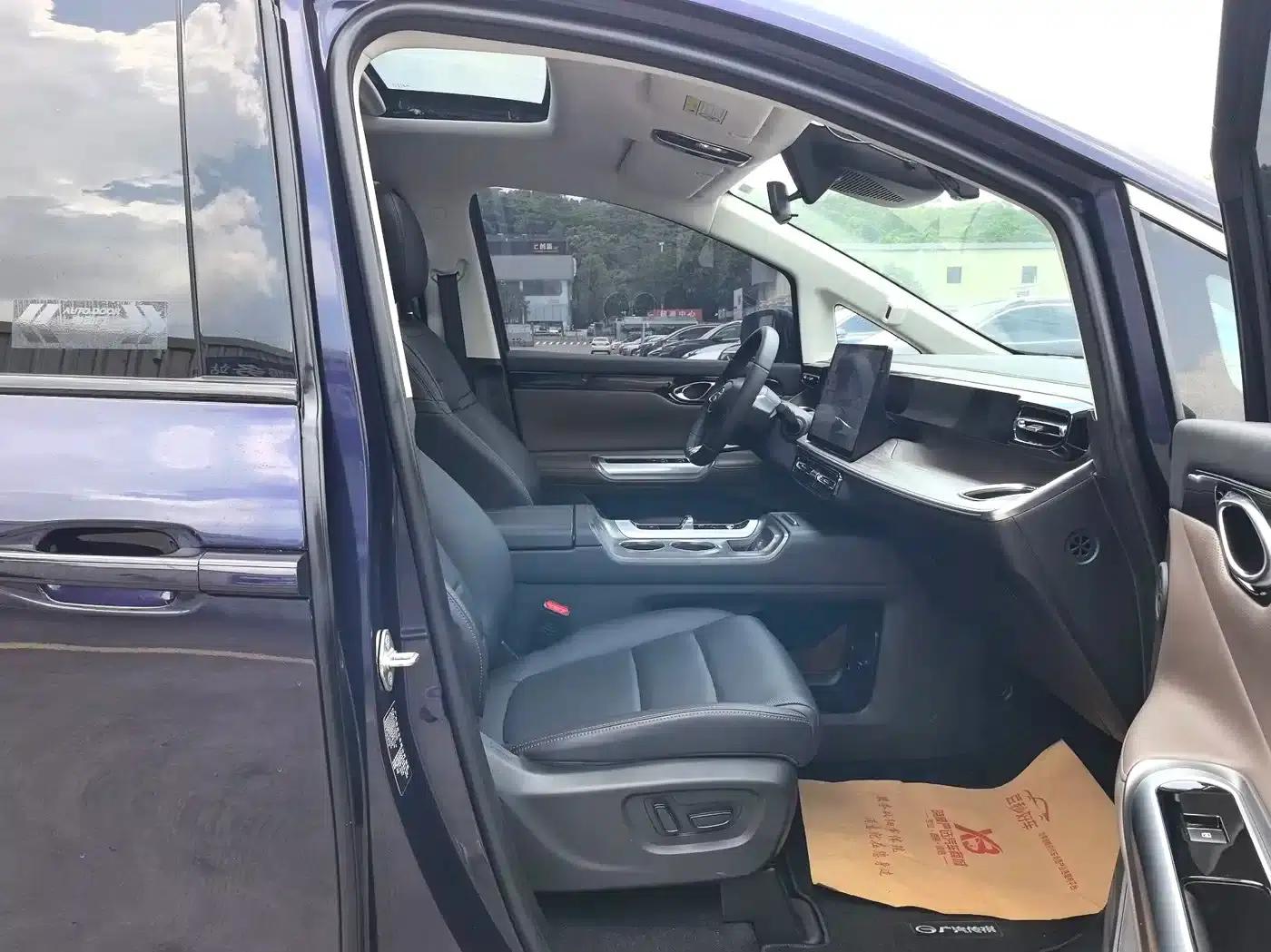 Trumpchi E8 PHEV 2024 Model 150km MAX — миниатюра 7