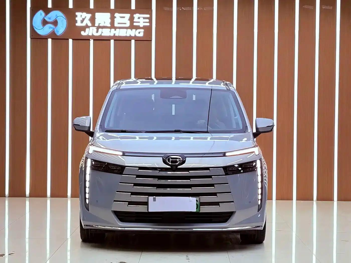 Trumpchi E8 PHEV 2024 Model 150km MAX — миниатюра 2