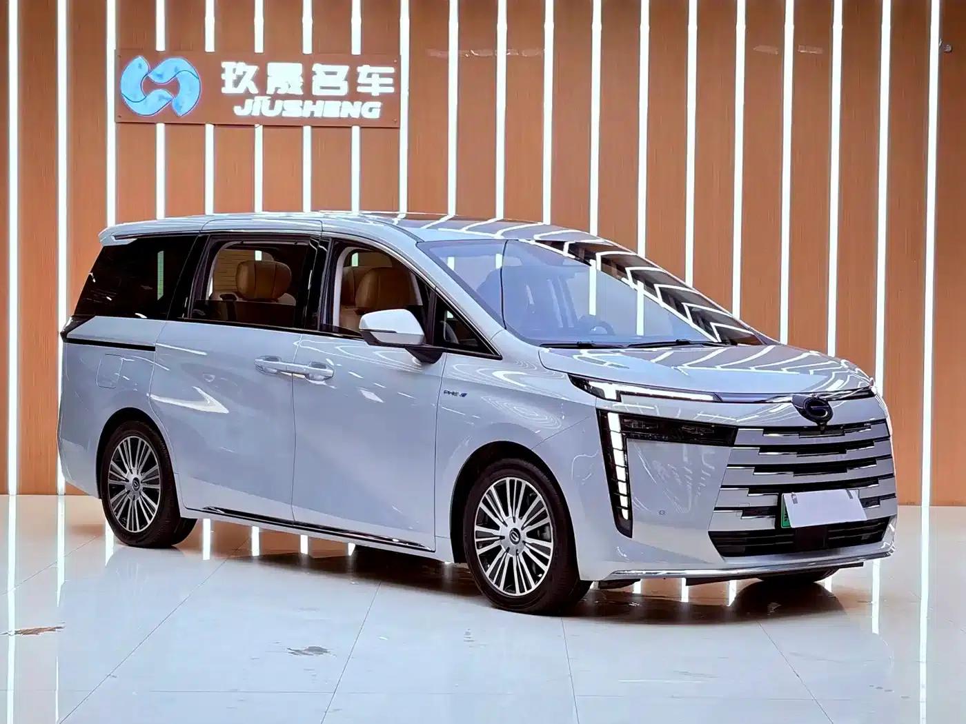 Trumpchi E8 PHEV 2024 Model 150km MAX — миниатюра 3