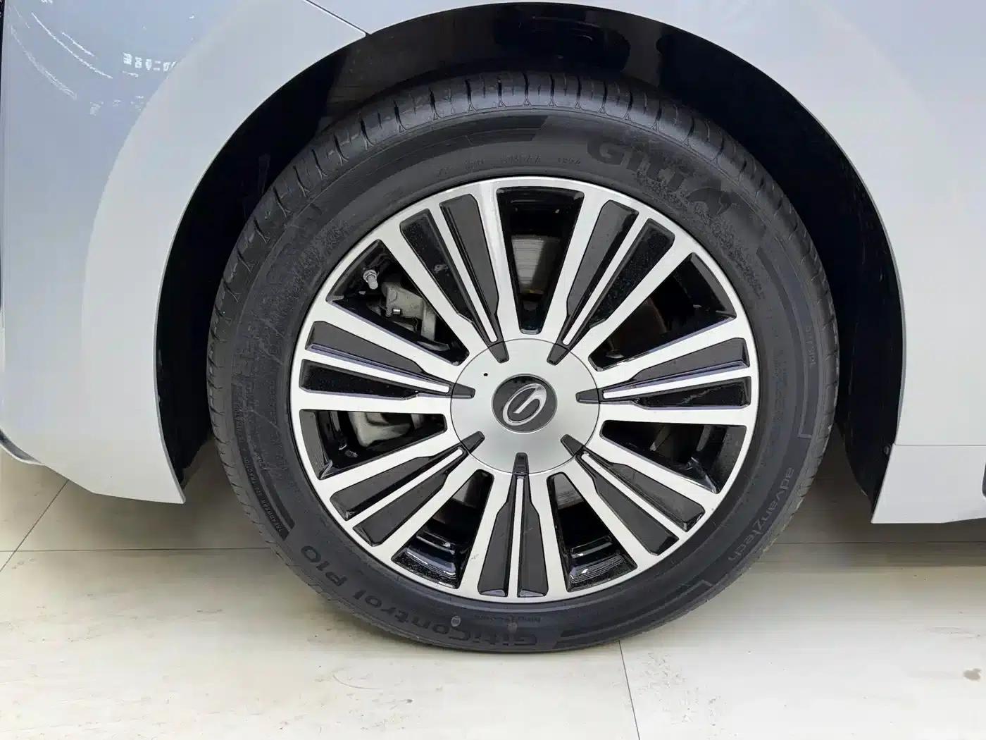 Trumpchi E8 PHEV 2024 Model 150km MAX — миниатюра 9