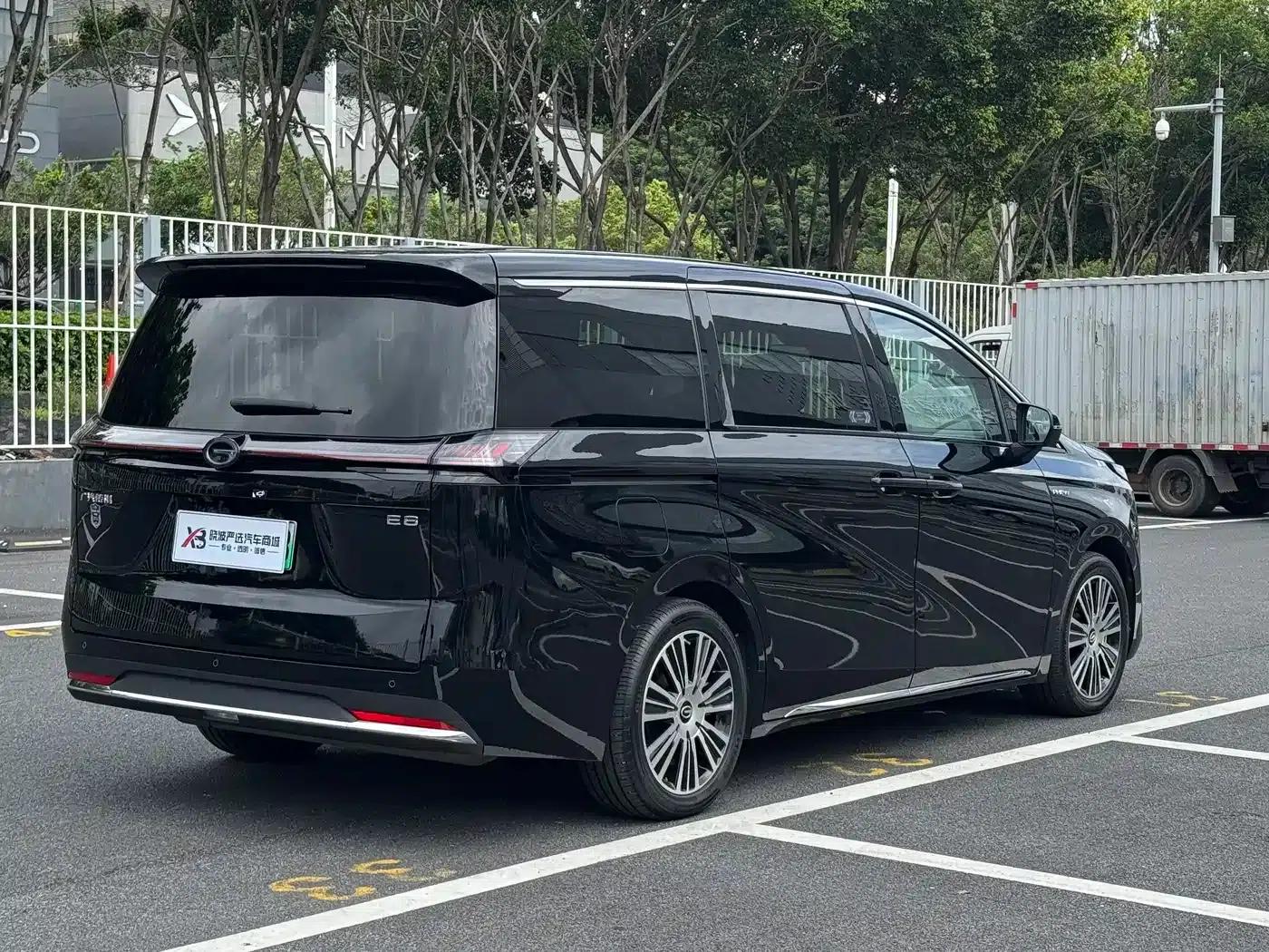 Trumpchi E8 PHEV 2024 Model 150km MAX+ — миниатюра 5