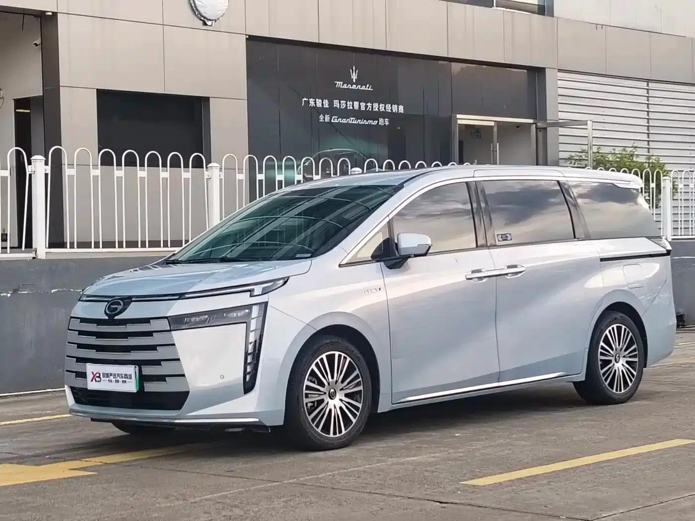 Trumpchi E8 PHEV 2024 Model 150km MAX+ — миниатюра 1