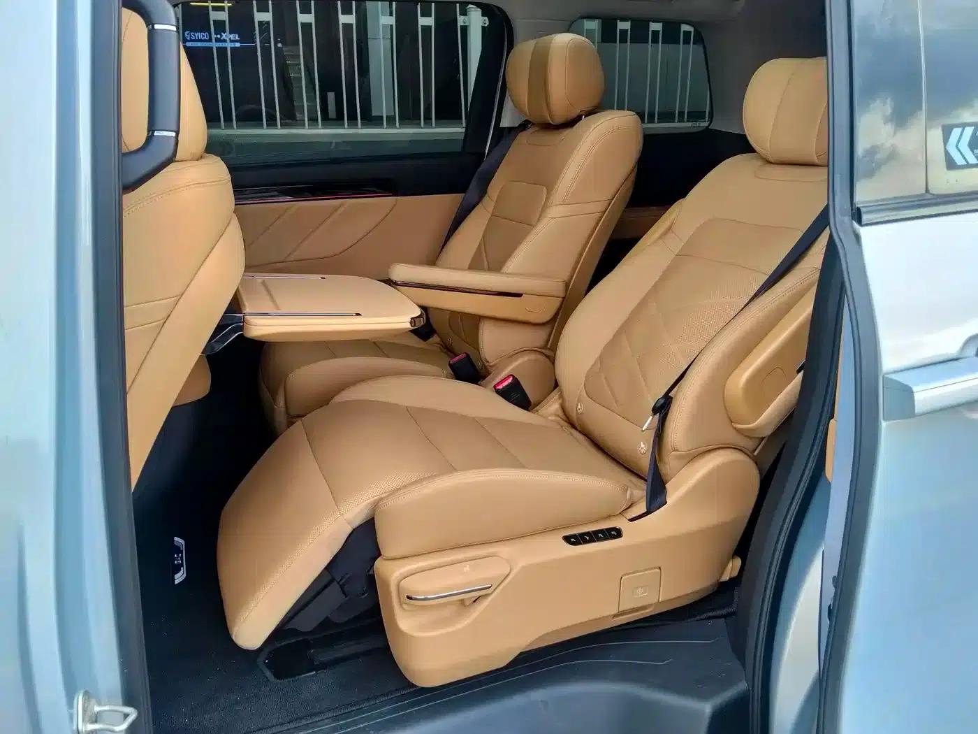 Trumpchi E8 PHEV 2024 Model 150km MAX+ — миниатюра 11
