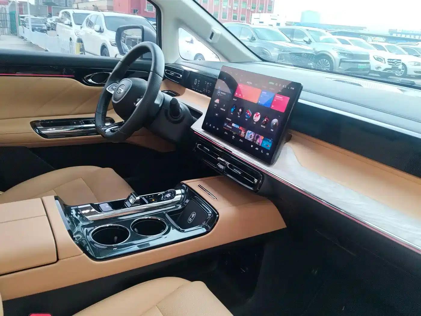 Trumpchi E8 PHEV 2024 Model 150km MAX+ — миниатюра 16