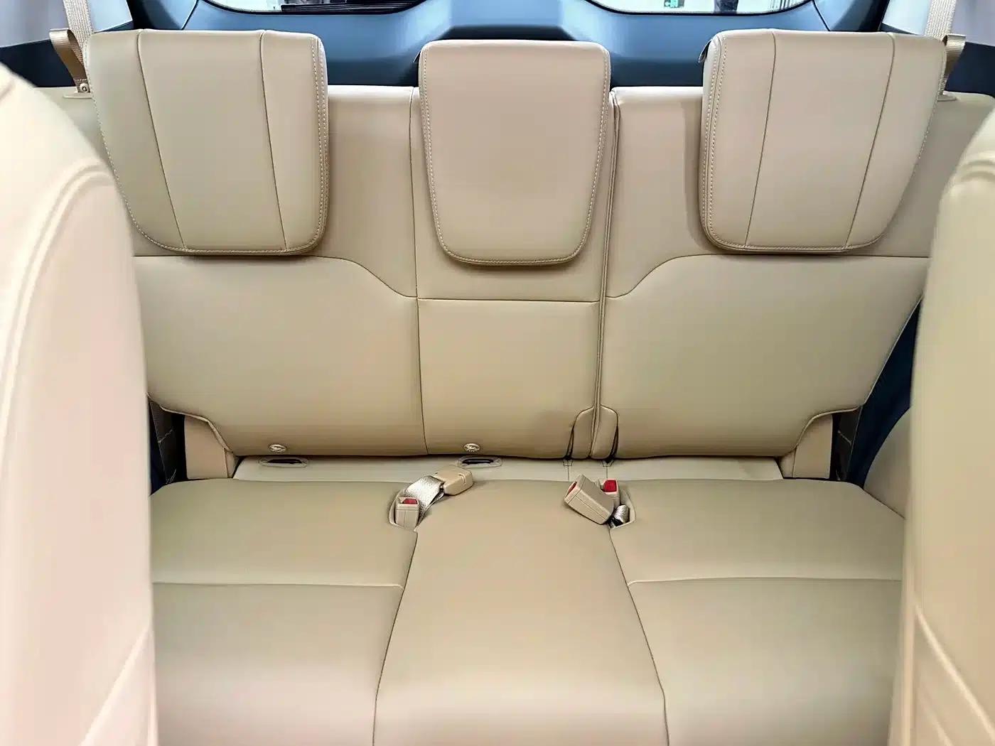 Trumpchi E8 PHEV 2024 Model 150km Dragon Glory Edition — миниатюра 11