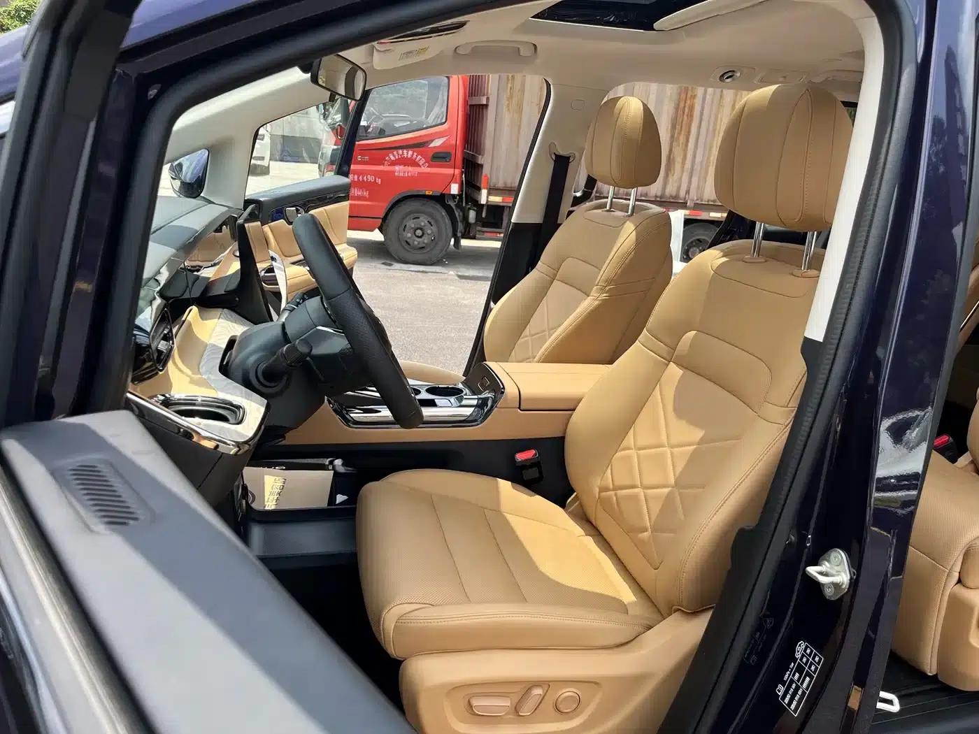 Trumpchi E8 PHEV 2024 Model 150km MAX+ — миниатюра 11
